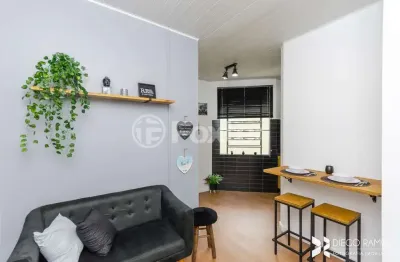 Apartamento com 1 quarto à venda na avenida borges de medeiros, 417, centro histórico, porto alegre, 33 m2 por r$ 235.000
