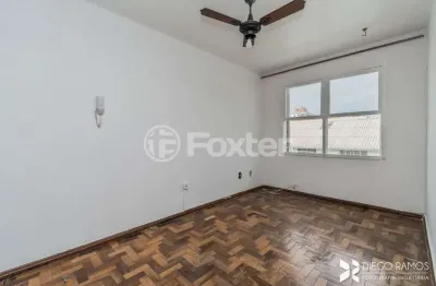 Apartamento com 3 quartos à venda na rua marcílio dias, 678, menino deus, porto alegre, 66 m2 por r$ 310.000