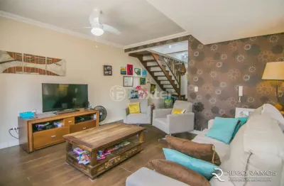 Casa em condomínio fechado com 3 quartos à venda na rua padre joão batista reus, 2748, vila conceição, porto alegre, 124 m2 por r$ 657.000