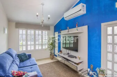 Casa em condomínio fechado com 3 quartos à venda na avenida juca batista, 1490, cavalhada, porto alegre, 121 m2 por r$ 560.000