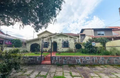 Casa com 4 quartos à venda na rua chavantes, 142, vila assunção, porto alegre, 310 m2 por r$ 1.379.901