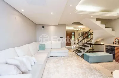 Casa em condomínio fechado com 3 quartos à venda na avenida wenceslau escobar, 3714, sétimo céu, porto alegre, 265 m2 por r$ 960.000