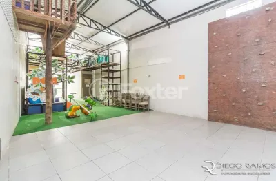Casa comercial com 9 salas à venda na rua la plata, 648, jardim botânico, porto alegre, 480 m2 por r$ 2.100.000