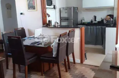 Apartamento com 2 quartos à venda na rua alberto torres, 135, cidade baixa, porto alegre, 61 m2 por r$ 370.000