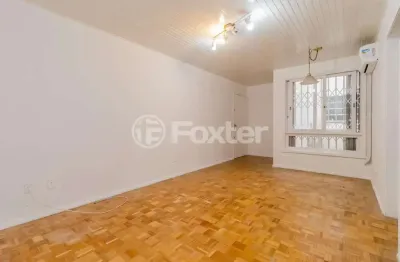 Apartamento com 2 quartos à venda na rua cícero ahrends, 335, menino deus, porto alegre, 60 m2 por r$ 299.000