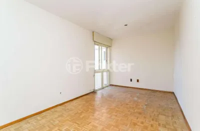 Apartamento com 2 quartos à venda na rua itapeva, 97, passo da areia, porto alegre, 66 m2 por r$ 285.000