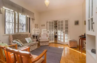 Casa com 3 quartos à venda na rua borges do canto, 266, petrópolis, porto alegre, 355 m2 por r$ 1.800.000