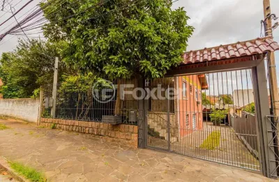 Casa com 4 quartos à venda na rua antônio josephino perrone, 243, espírito santo, porto alegre, 231 m2 por r$ 442.225