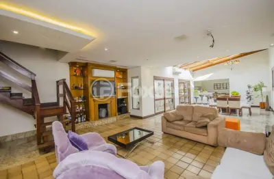 Casa com 4 quartos à venda na rua monsenhor veras, 405, santana, porto alegre, 330 m2 por r$ 1.250.000