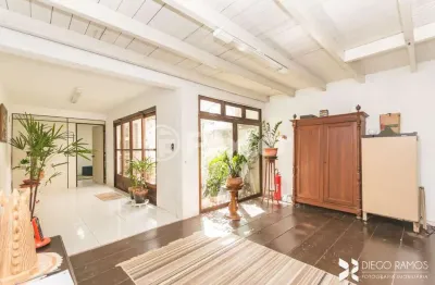 Casa comercial com 4 salas à venda na travessa carmem, 41, floresta, porto alegre, 250 m2 por r$ 850.000