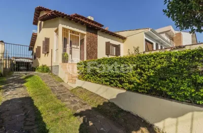 Casa com 3 quartos à venda na rua vidal de negreiros, 724, vila são josé, porto alegre, 224 m2 por r$ 464.550