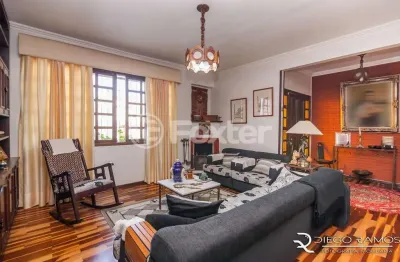 Casa com 3 quartos à venda na rua monte alverne, 56, chácara das pedras, porto alegre, 171 m2 por r$ 850.000