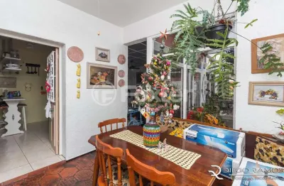 Casa com 4 quartos à venda na alameda eduardo guimarães, 109, três figueiras, porto alegre, 482 m2 por r$ 3.600.000