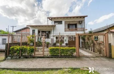 Casa com 4 quartos à venda na avenida frei henrique de coimbra, 84, vila ipiranga, porto alegre, 270 m2 por r$ 1.425.000