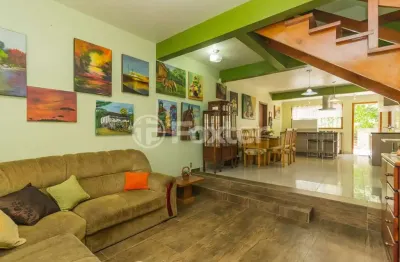 Casa com 4 quartos à venda na rua platão, 281, jardim itu sabará, porto alegre, 300 m2 por r$ 954.000