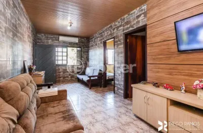 Casa com 4 quartos à venda na avenida vinte e um de abril, 1062, sarandi, porto alegre, 200 m2 por r$ 350.000