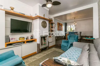 Casa com 4 quartos à venda na rua guilherme alves, 1326, partenon, porto alegre, 243 m2 por r$ 990.000