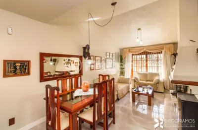 Casa com 3 quartos à venda na rua fernando borba, 313, ipanema, porto alegre, 140 m2 por r$ 840.000