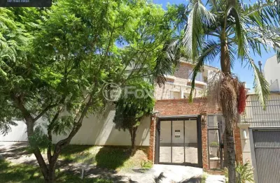 Casa em condomínio fechado com 3 quartos à venda na rua cananéia, 320, vila jardim, porto alegre, 168 m2 por r$ 1.350.000