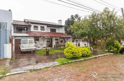 Casa com 4 quartos à venda na rua waldomiro schapke, 311, partenon, porto alegre, 260 m2 por r$ 890.000
