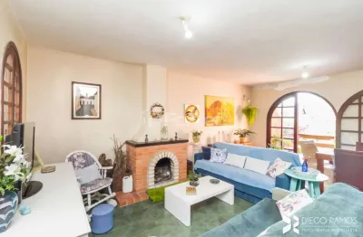 Casa com 4 quartos à venda na rua amapá, 836, vila nova, porto alegre, 279 m2 por r$ 1.140.000