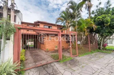 Casa com 3 quartos à venda na rua adão pinheiro da silva, 235, ipanema, porto alegre, 184 m2 por r$ 750.000