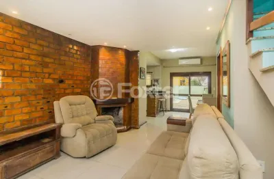 Casa em condomínio fechado com 3 quartos à venda na rua louro, 34, hípica, porto alegre, 174 m2 por r$ 750.000