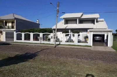 Casa com 3 quartos à venda na rua das petúnias, 3723, capão novo, capão da canoa, 290 m2 por r$ 807.500