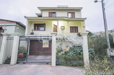 Casa comercial com 1 sala à venda na rua dormênio, 105, santa tereza, porto alegre, 429 m2 por r$ 1.472.000