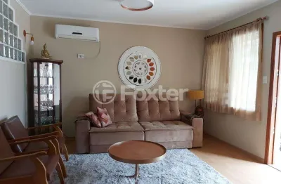 Casa com 3 quartos à venda na rua são nicolau, 921, santa maria goretti, porto alegre, 159 m2 por r$ 1.300.000