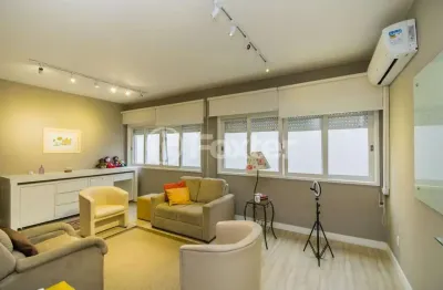 Sala comercial com 1 sala à venda na avenida itaqui, 89, petrópolis, porto alegre, 75 m2 por r$ 218.500