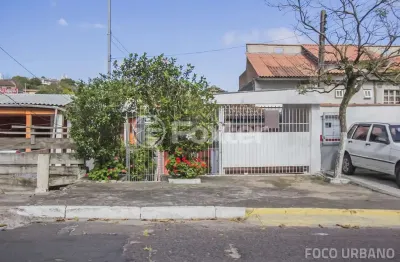 Casa com 2 quartos à venda na avenida dos prazeres, 206, vila jardim, porto alegre, 57 m2 por r$ 389.000
