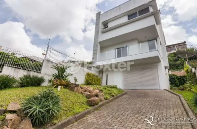 Casa com 3 quartos à venda na travessa luiz tamanini, 150, teresópolis, porto alegre, 217 m2 por r$ 890.000