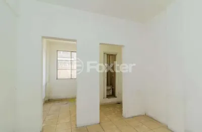 Sala comercial com 1 sala à venda na rua vigário josé inácio, 371, centro histórico, porto alegre, 23 m2 por r$ 56.000
