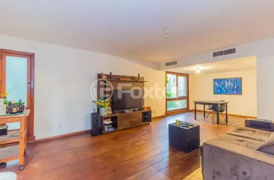 Apartamento com 3 quartos à venda na avenida coronel lucas de oliveira, 600, mont serrat, porto alegre, 190 m2 por r$ 1.100.000
