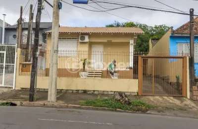 Casa com 2 quartos à venda na rua antônio francisco lisboa, 70, rubem berta, porto alegre, 67 m2 por r$ 455.000
