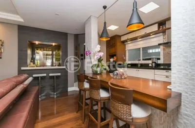 Casa com 4 quartos à venda na rua evaristo da veiga, 72, partenon, porto alegre, 432 m2 por r$ 1.750.000