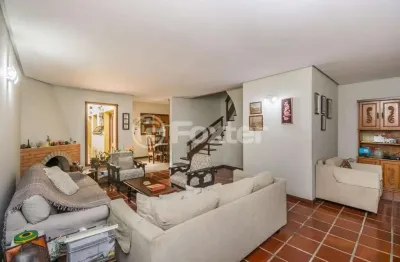 Casa com 6 quartos à venda na Avenida Lageado, 207, Petrópolis, Porto Alegre, 261 m2 por R$ 1.780.000