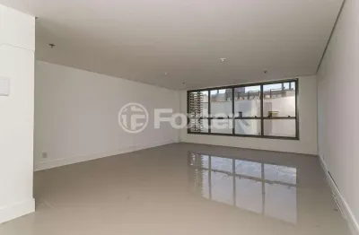 Sala comercial com 1 sala à venda na avenida independência, 925, independência, porto alegre, 41 m2 por r$ 450.000