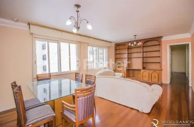 Apartamento com 3 quartos à venda na avenida independência, 680, independência, porto alegre, 133 m2 por r$ 800.000