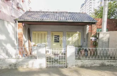 Casa comercial com 1 sala à venda na rua anita garibaldi, 393, mont serrat, porto alegre, 81 m2 por r$ 800.000