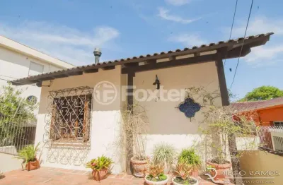 Casa com 3 quartos à venda na rua general oliveira freitas, 57, santa tereza, porto alegre, 300 m2 por r$ 900.000