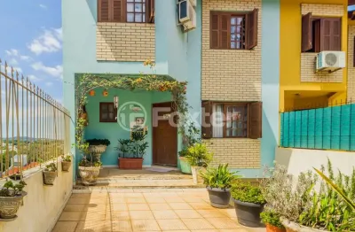 Casa com 3 quartos à venda na rua dos guananas, 63, espírito santo, porto alegre, 186 m2 por r$ 650.000