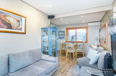 Casa com 3 quartos à venda na rua adair martinelli, 140, hípica, porto alegre, 53 m2 por r$ 317.000