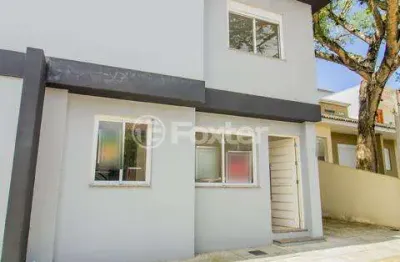 Casa com 3 quartos à venda na rua helio felix frey, 114, espírito santo, porto alegre, 87 m2 por r$ 430.000