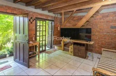 Casa com 4 quartos à venda na rua altos da amapá, 100, vila nova, porto alegre, 400 m2 por r$ 750.000