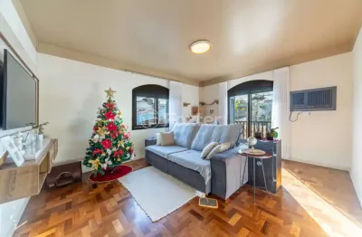 Casa com 3 quartos à venda na rua samaritana, 61, jardim itu sabará, porto alegre, 271 m2 por r$ 1.450.000