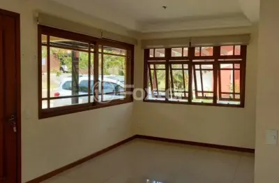 Casa em condomínio fechado com 4 quartos à venda na rua dos cardeais, 187, tarumã, viamão, 177 m2 por r$ 890.000