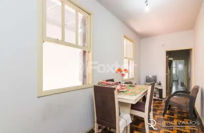 Apartamento com 2 quartos à venda na rua avaí, 137, centro histórico, porto alegre, 68 m2 por r$ 320.000
