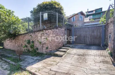 Casa com 4 quartos à venda na rua dona lida monteiro, 410, teresópolis, porto alegre, 280 m2 por r$ 1.200.000